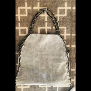 Stylish Gray Shoulder Bag